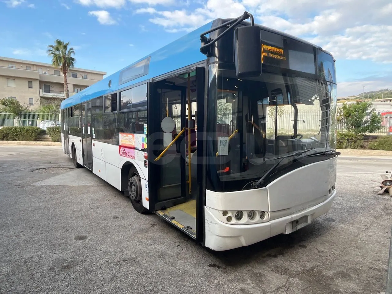 Solaris Urbino 12 - EUR5 - 188kW - 12m - Base cover photo