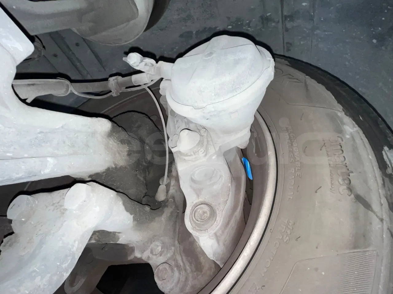 Solaris Urbino 12 - EUR5 - 188kW - 12m - front brake calipers left