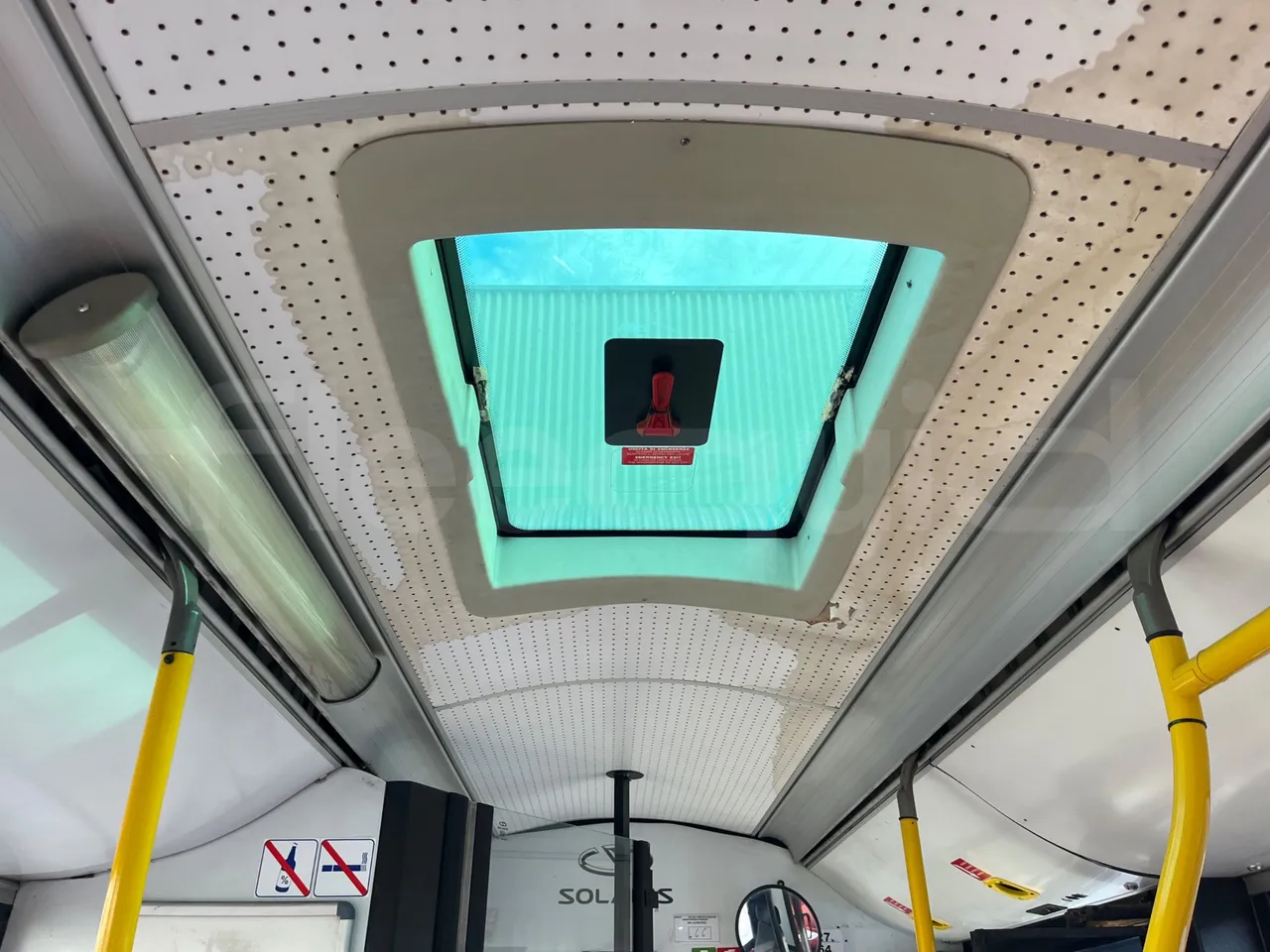 Solaris Urbino 12 - EUR5 - 188kW - 12m - roof hatch 1