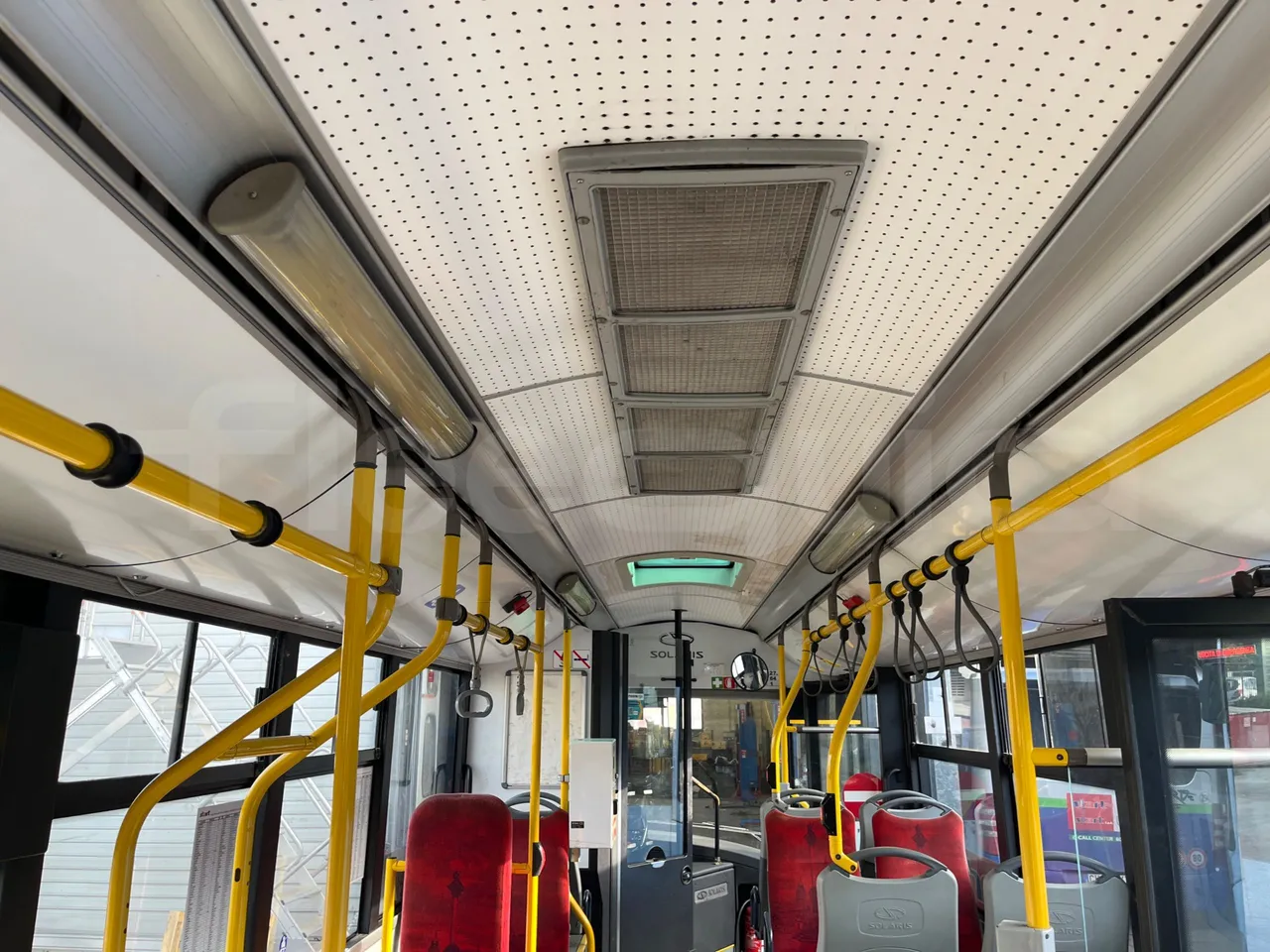 Solaris Urbino 12 - EUR5 - 188kW - 12m - overhead compartments photo