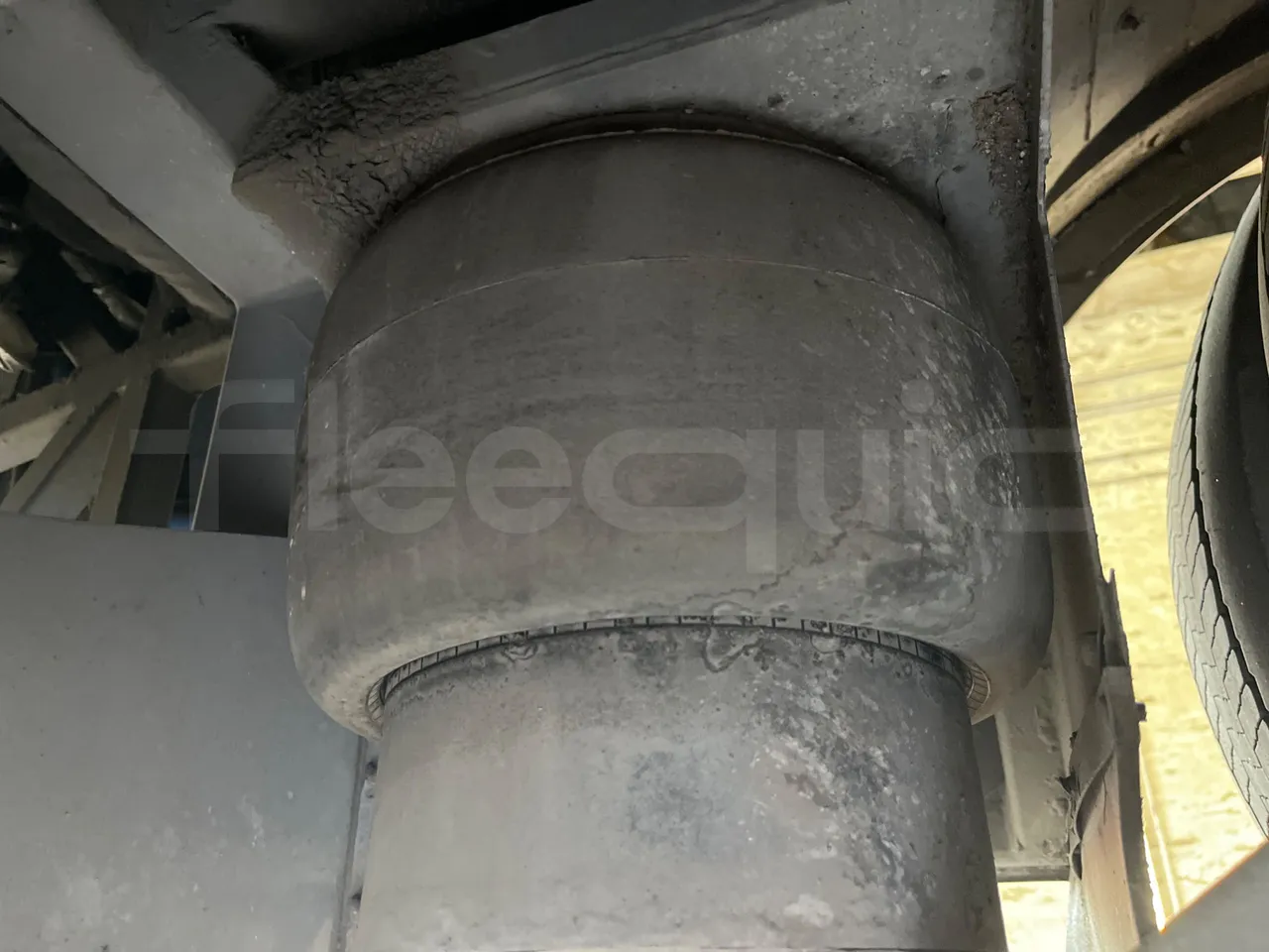 Solaris Urbino 12 - EUR5 - 188kW - 12m - axle 2 shock absorbers 2 left