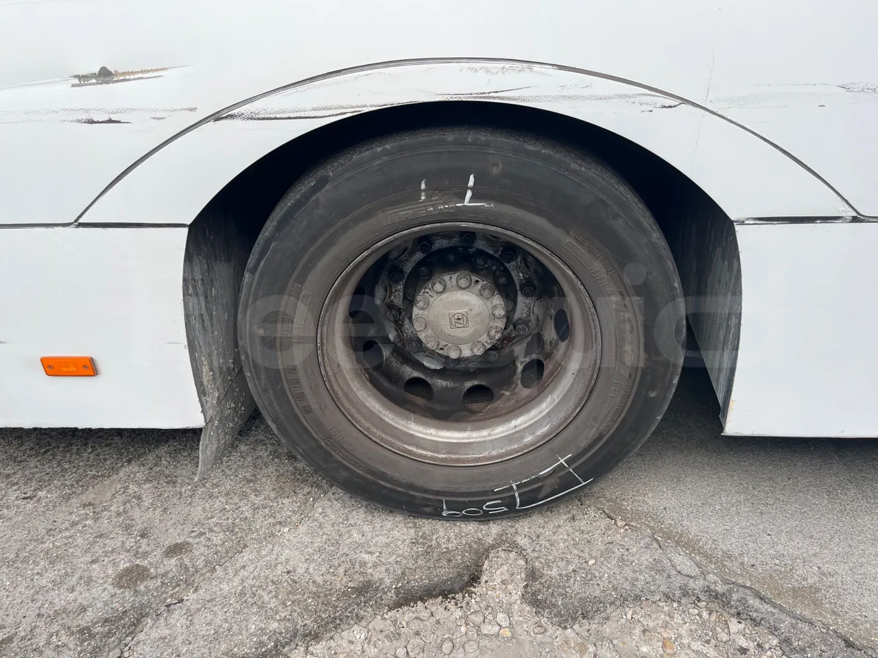 Solaris Urbino 12 - EUR5 - 188kW - 12m - rear left tire photo