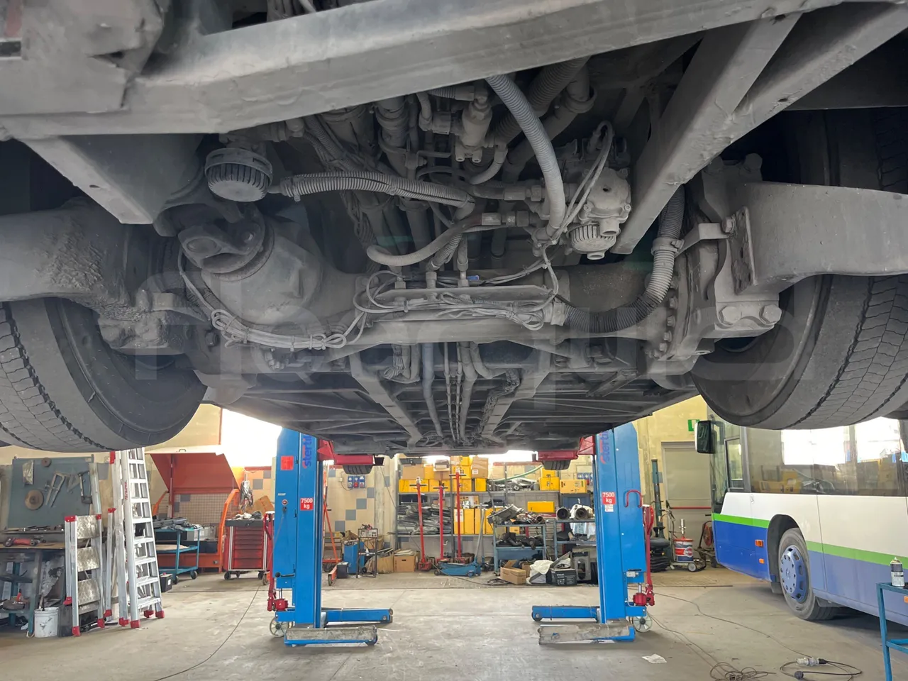 Solaris Urbino 12 - EUR5 - 188kW - 12m - axle 3 central