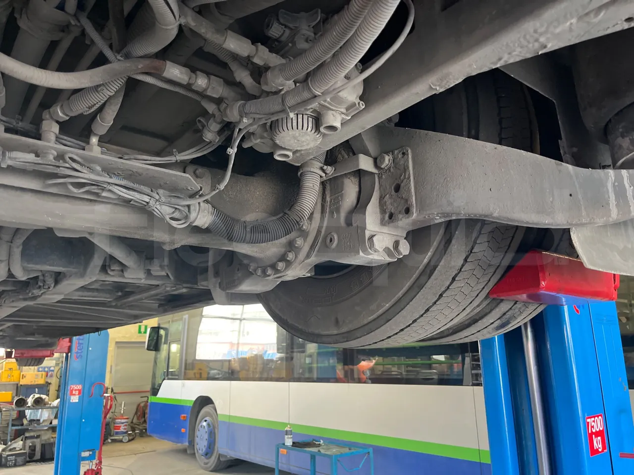 Solaris Urbino 12 - EUR5 - 188kW - 12m - axle 3 left side