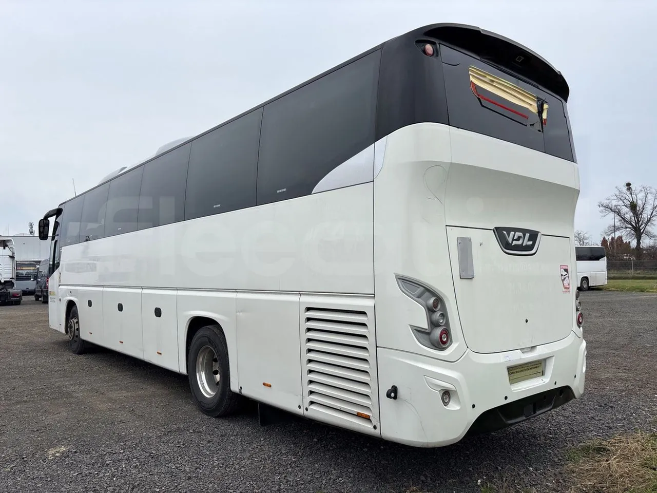 Vdl Futura FHD2129.410 -EUR5-300kW -12.875m - 3/4 left rear side