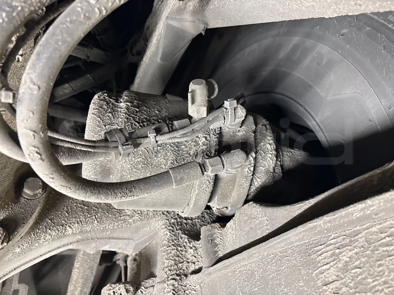 Vdl Futura FHD2129.410 -EUR5-300kW -12.875m - axle 2 caliper brakes right