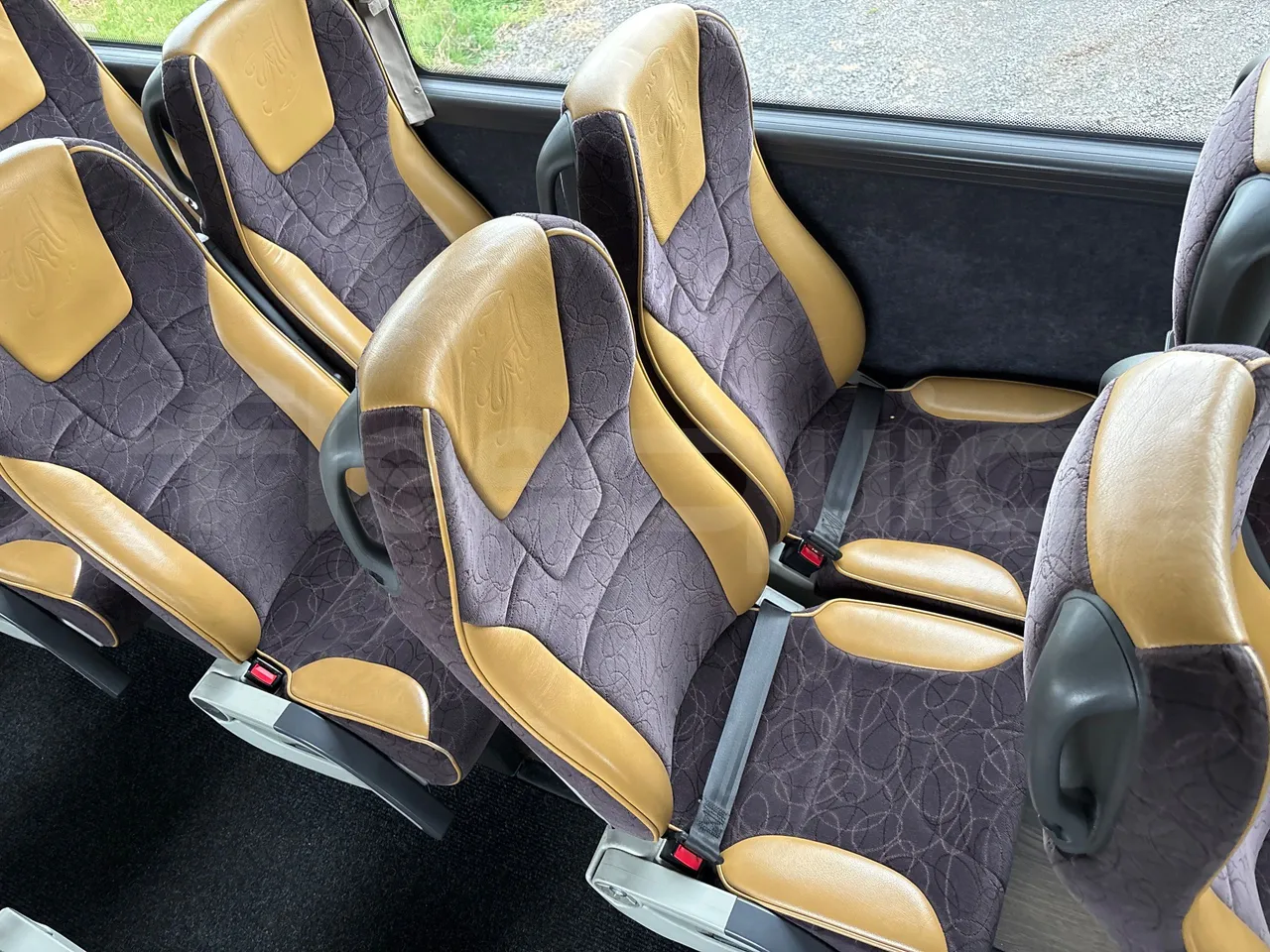 Vdl Futura FHD2129.410 -EUR5-300kW -12.875m - central seat safety belt