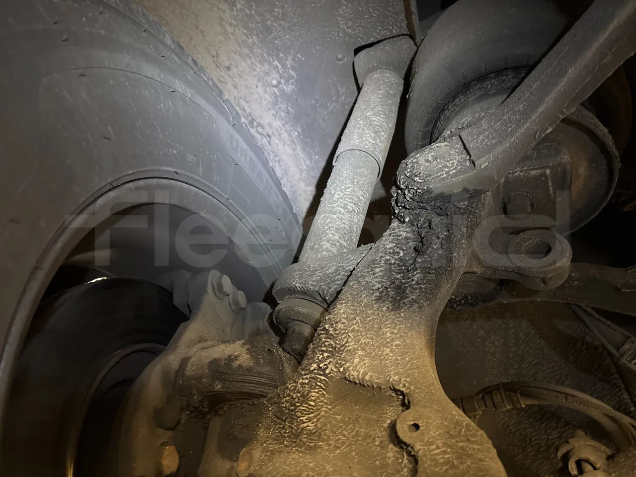 Vdl Futura FHD2129.410 -EUR5-300kW -12.875m - front shock absorbers left