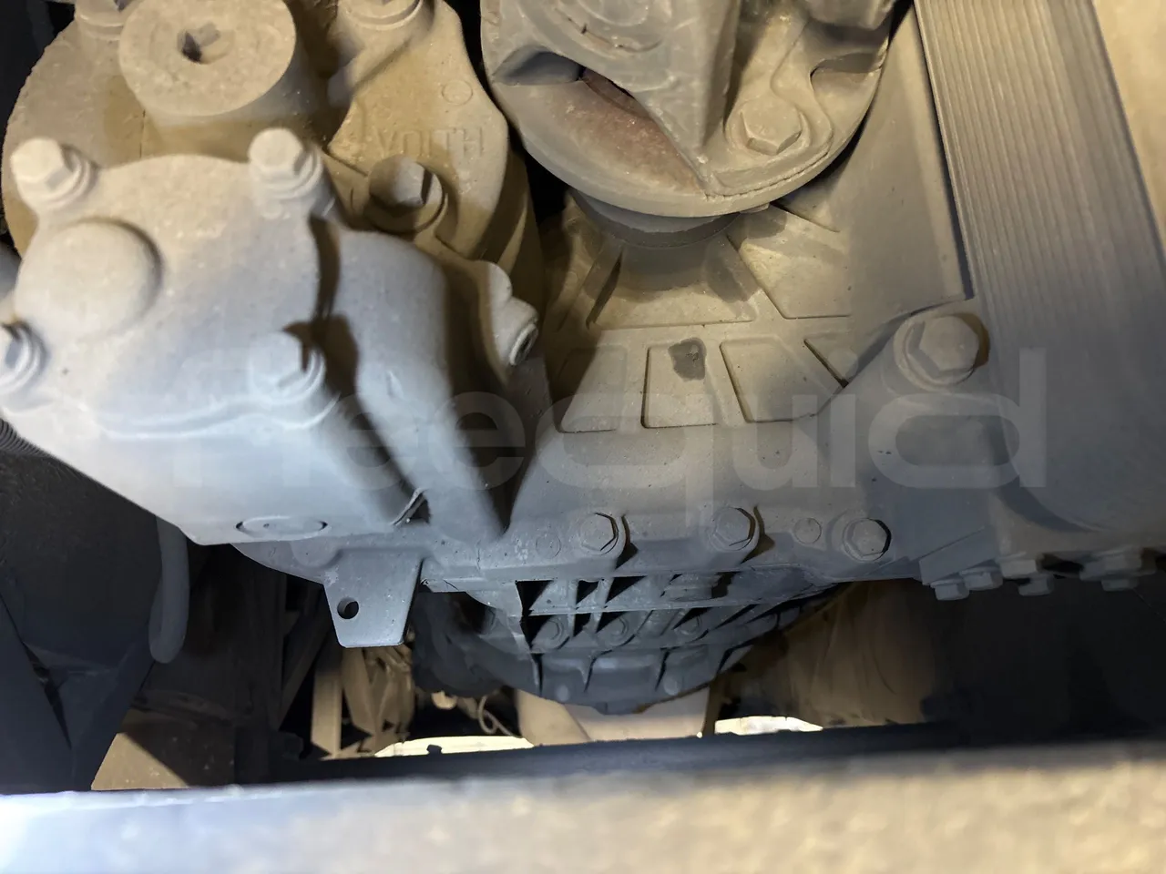 Vdl Futura FHD2129.410 -EUR5-300kW -12.875m - gearbox photo