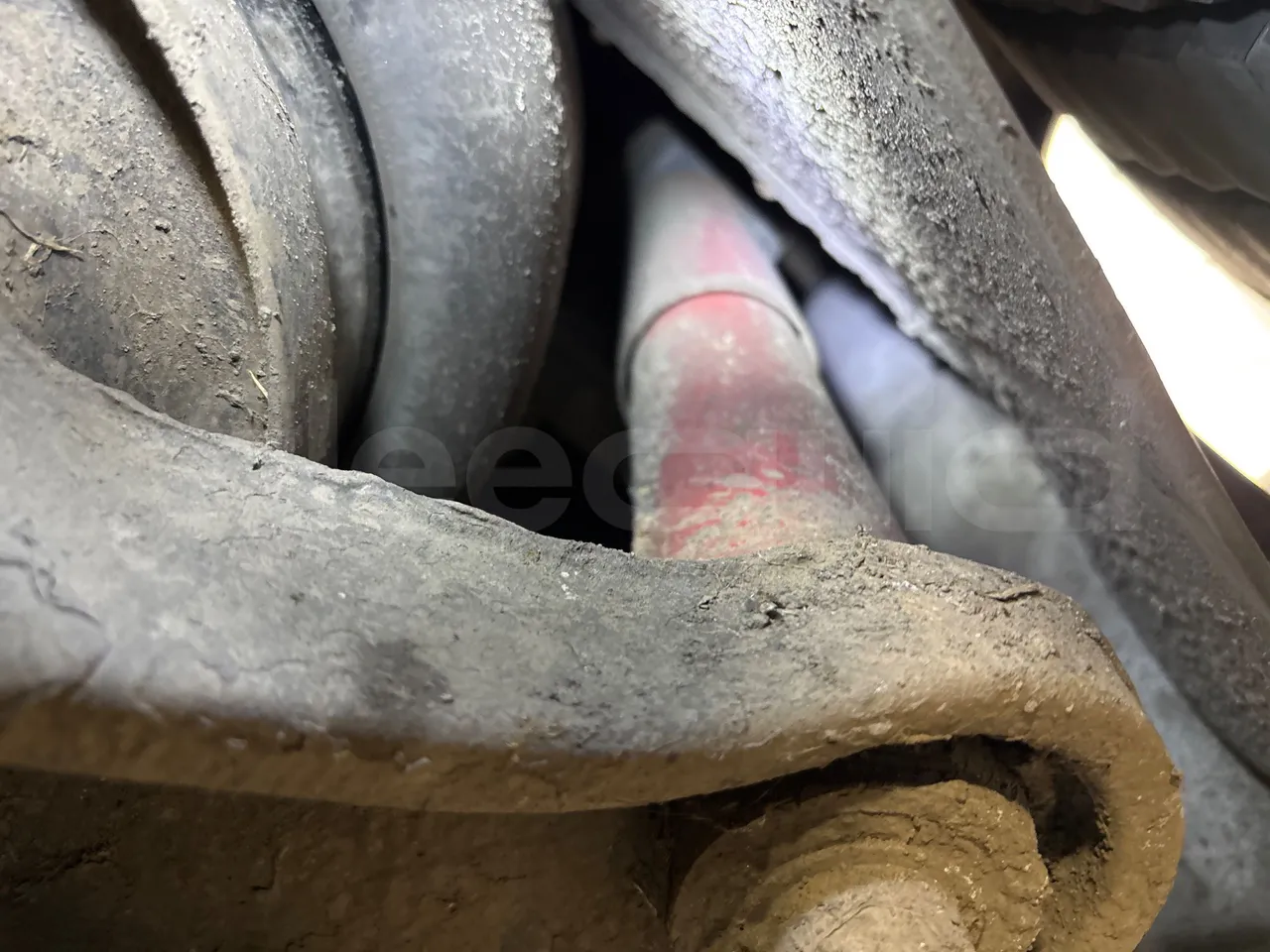 Vdl Futura FHD2129.410 -EUR5-300kW -12.875m - axle 2 shock absorbers 2 left