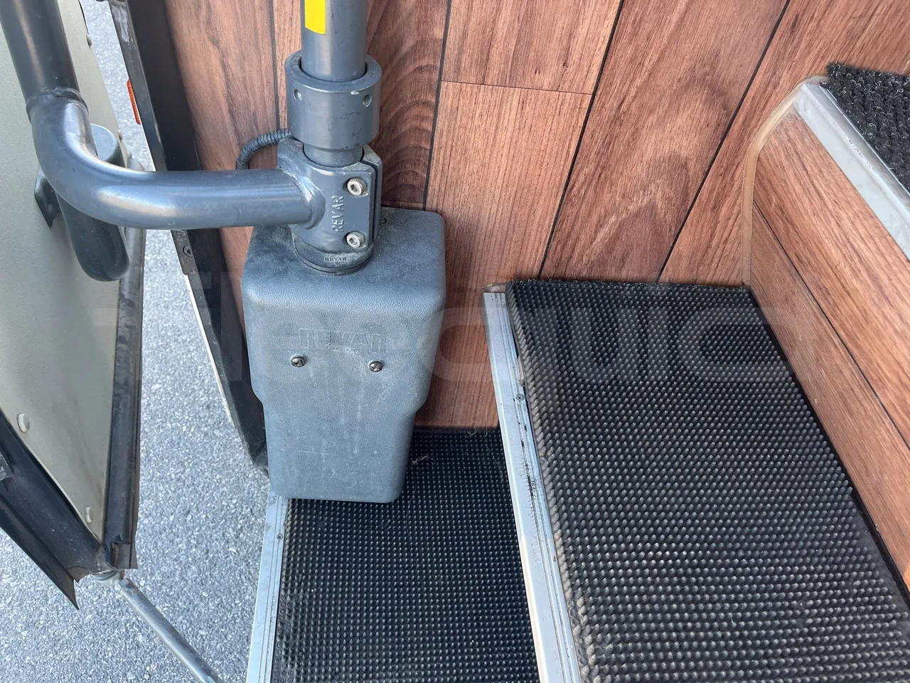 Temsa MD7 - Door Mechanism