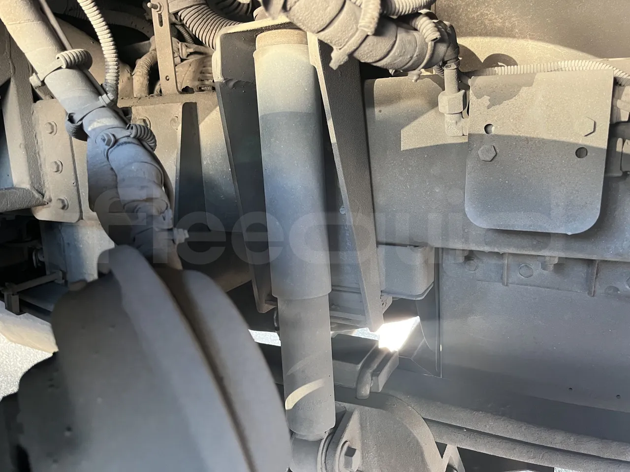 Temsa MD7 - First Axle Shock Absorbers Right Side