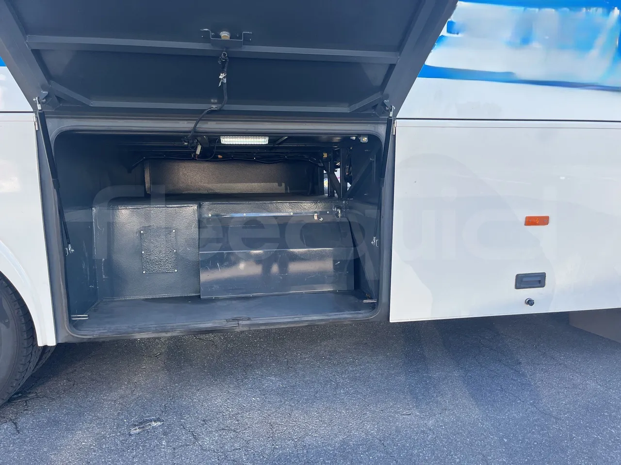 Temsa MD7 - Luggage Rack Right