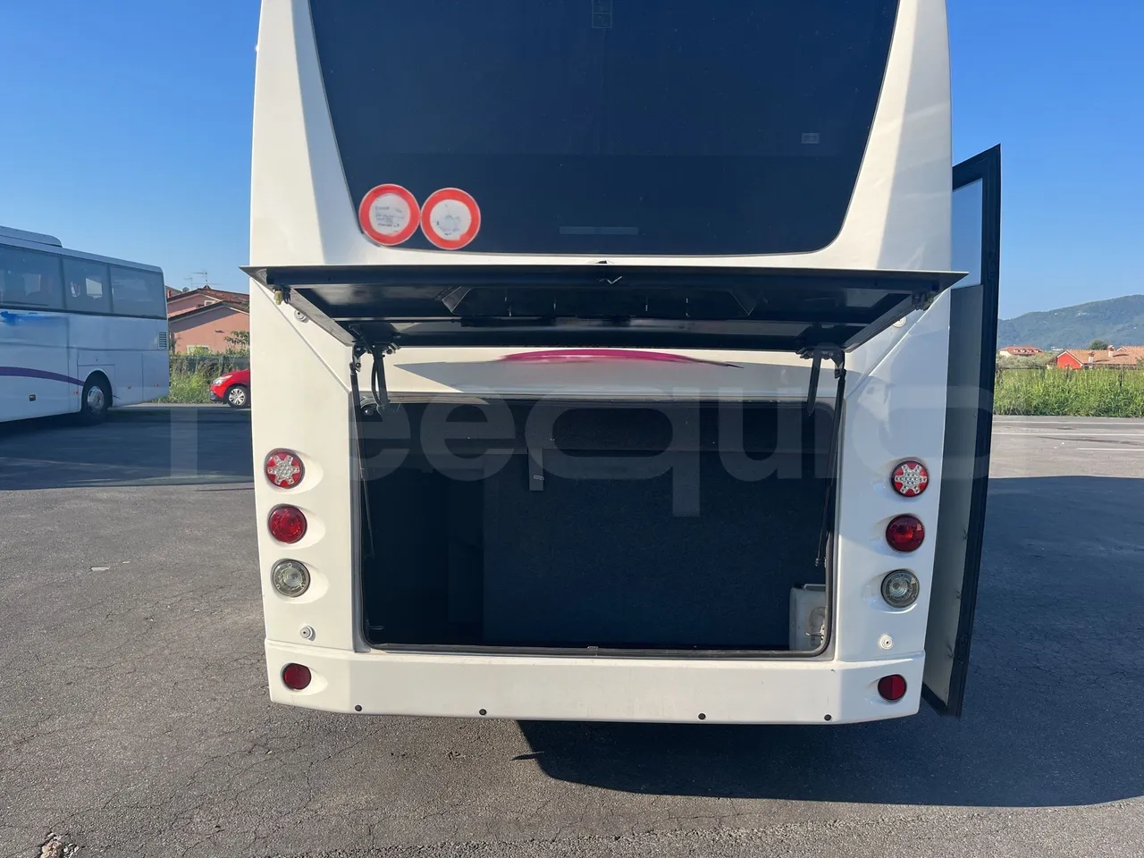Temsa MD7 - Rear Doors Open