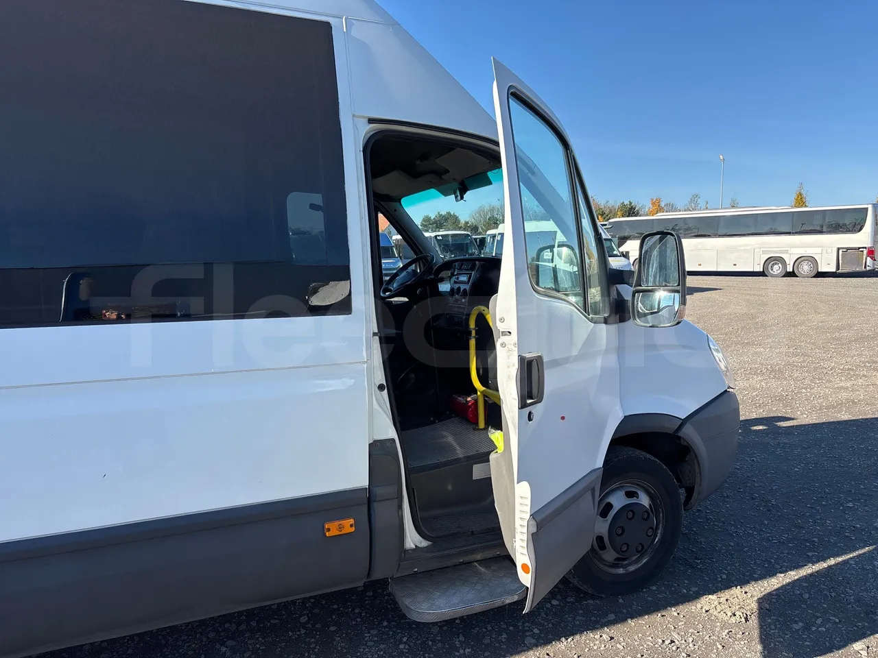 Iveco Kapena THESI -EURO5 -125.00 kW-8,65m - front door 1 open