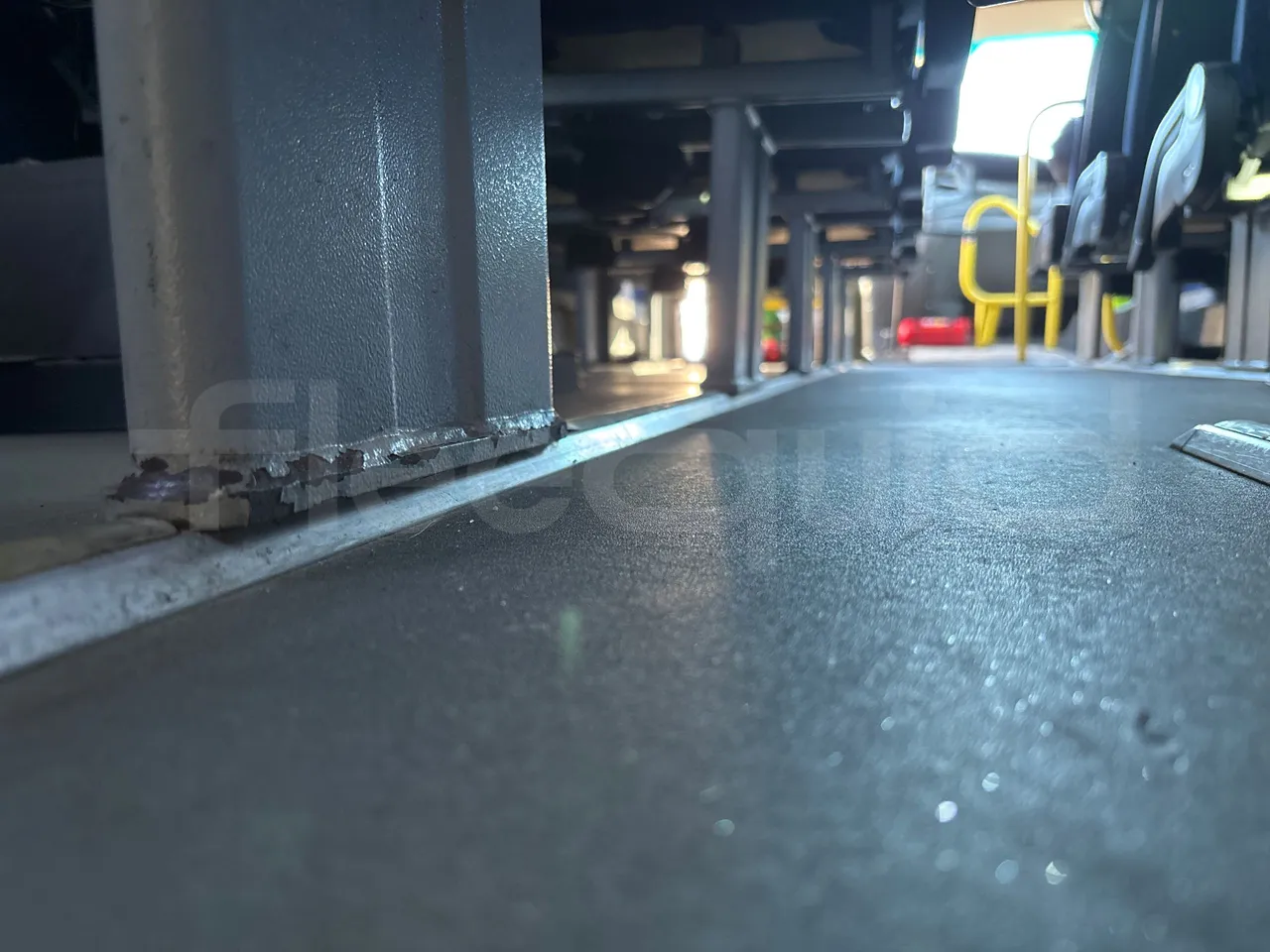 Iveco Kapena THESI -EURO5 -125.00 kW-8,65m - seat brackets photo