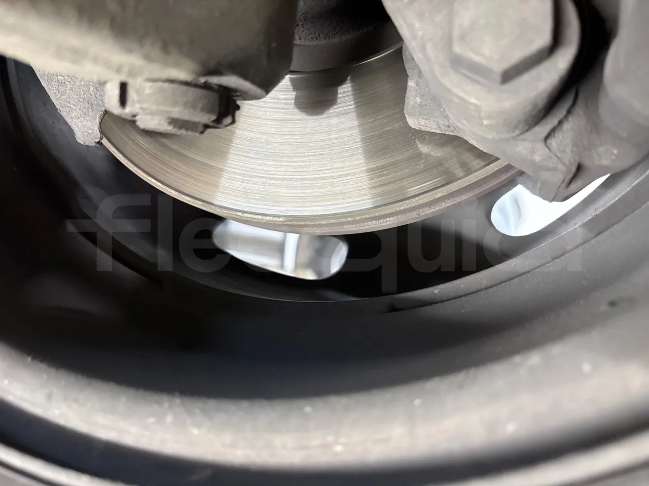 Iveco Kapena THESI -EURO5 -125.00 kW-8,65m - front discs right