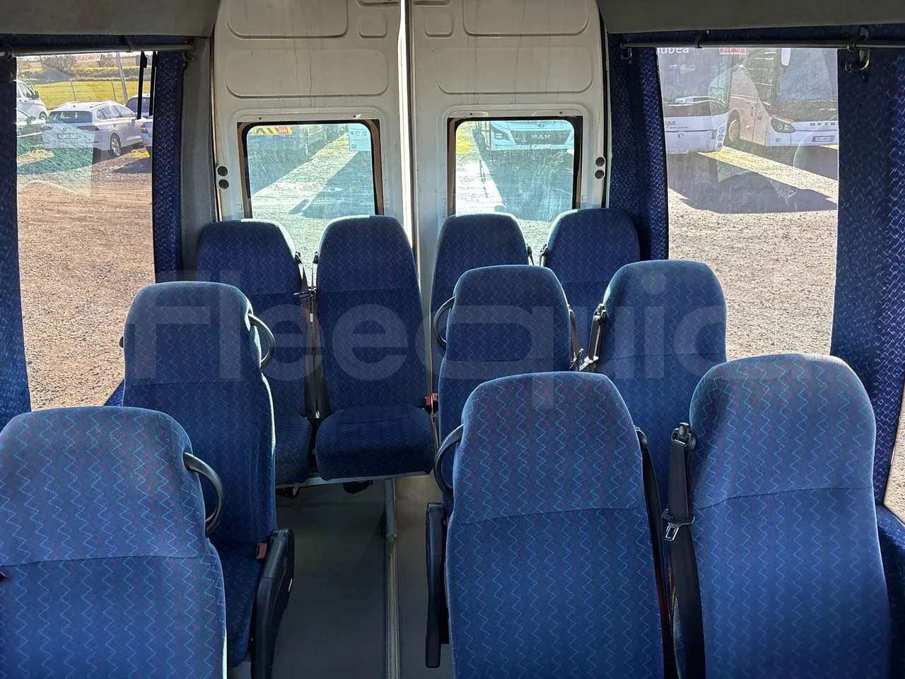Iveco Kapena THESI -EURO5 -125.00 kW-8,65m - reverse view middle aisle