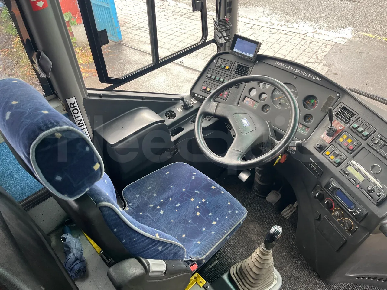 Bmc Midilux L 850 -EUR4 - 130.45kW-7.405m - driver's seat photo