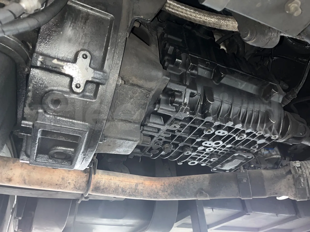 Bmc Midilux L 850 -EUR4 - 130.45kW-7.405m - gearbox photo