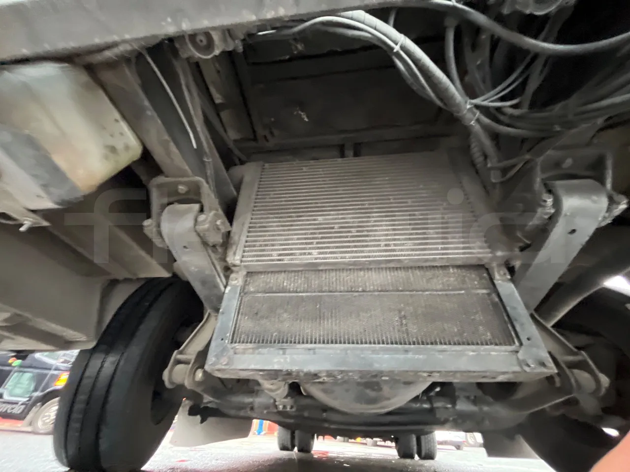 Bmc Midilux L 850 -EUR4 - 130.45kW-7.405m - rear hatch open