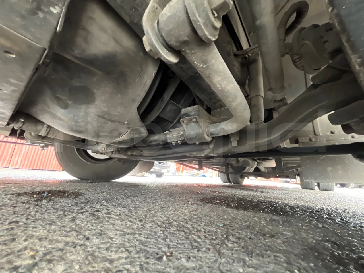 Bmc Midilux L 850 -EUR4 - 130.45kW-7.405m - front axle central