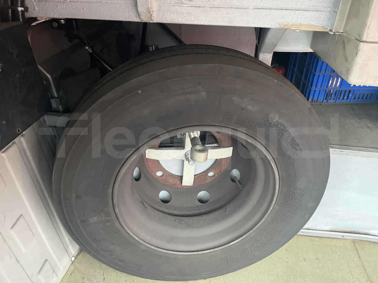 Bmc Midilux L 850 -EUR4 - 130.45kW-7.405m - spare wheel