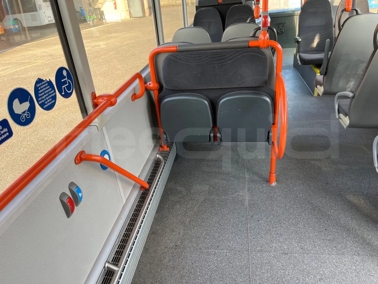 Man Lion's City GL A40 - Euro6 - 228kW - 18.750mt - folding seat photo