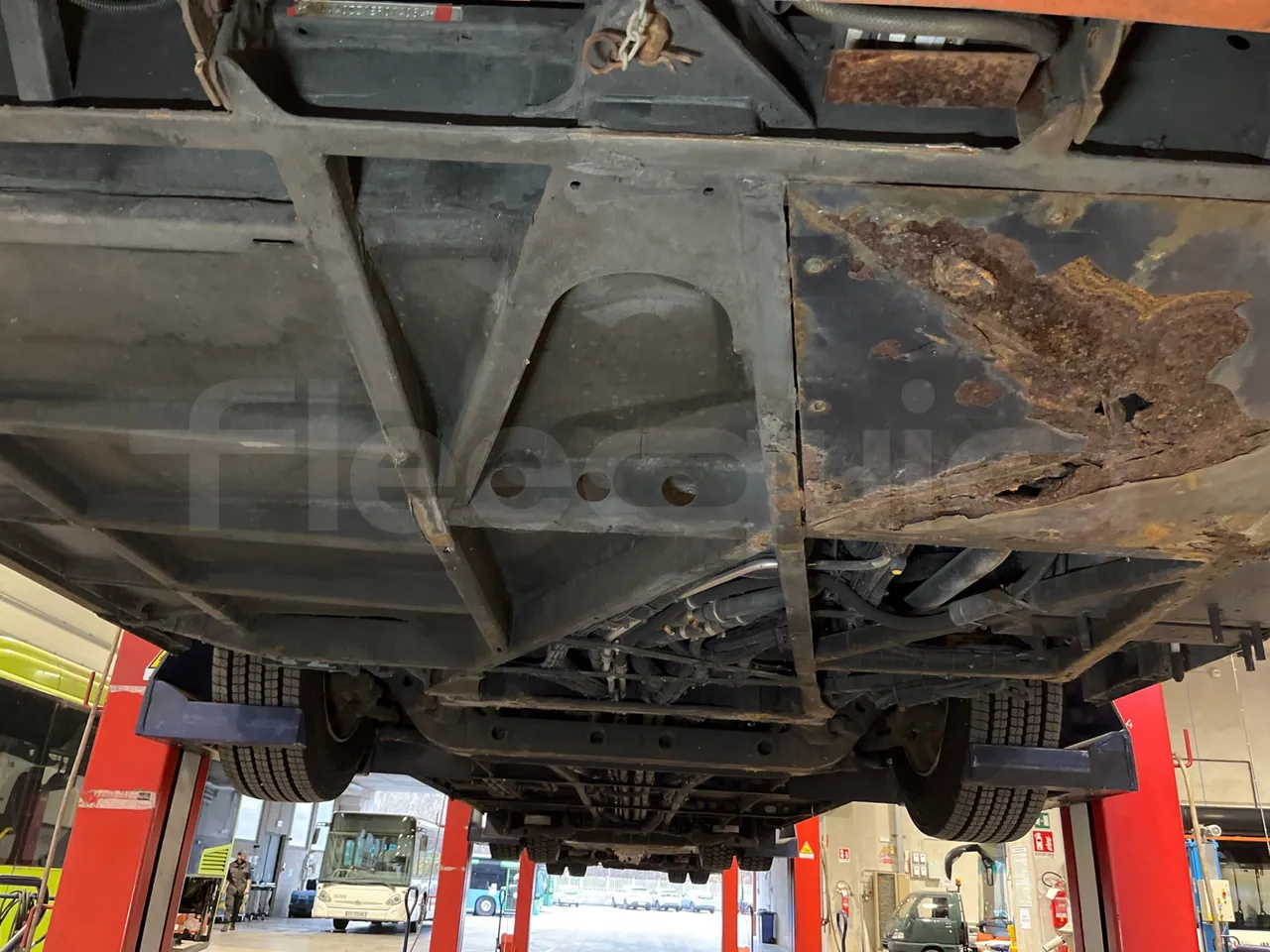 Man Lion's City GL A40 - Euro6 - 228kW - 18.750mt - front undercarriage from front