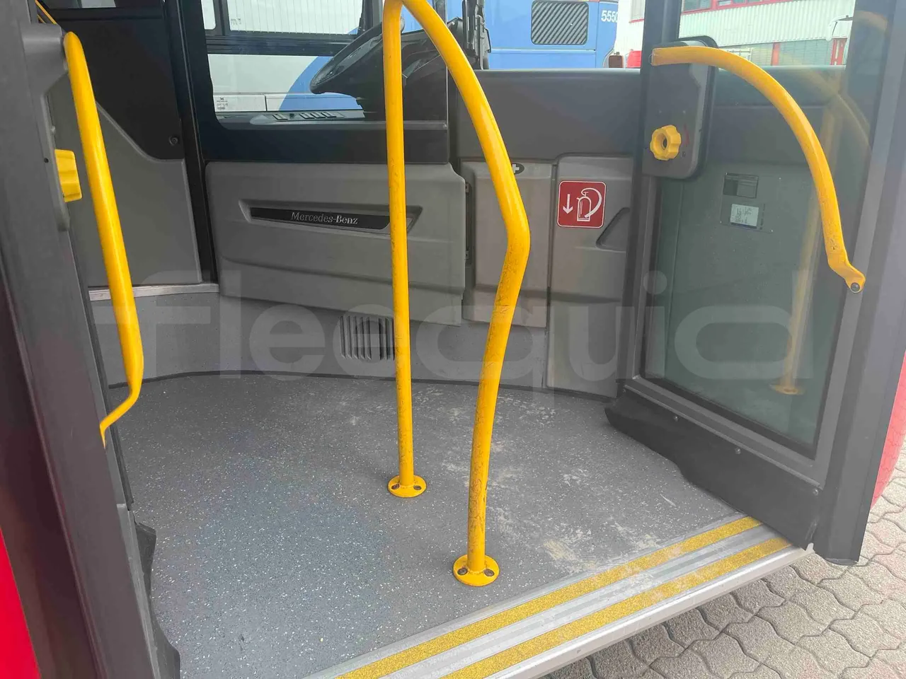 Mercedes-Benz Citaro - hostes microphone accessories photo