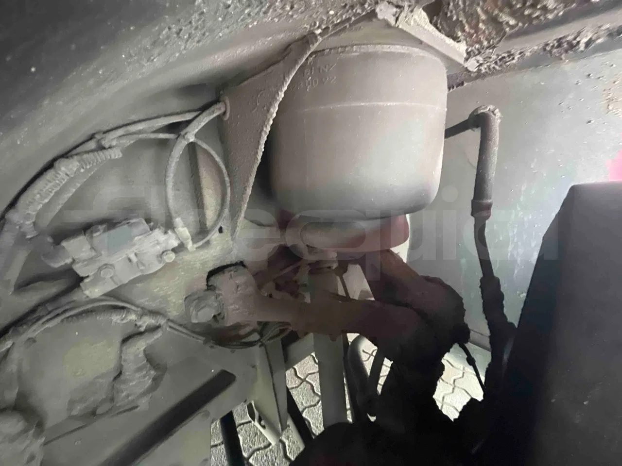 Mercedes-Benz Citaro - central undercarriage photo