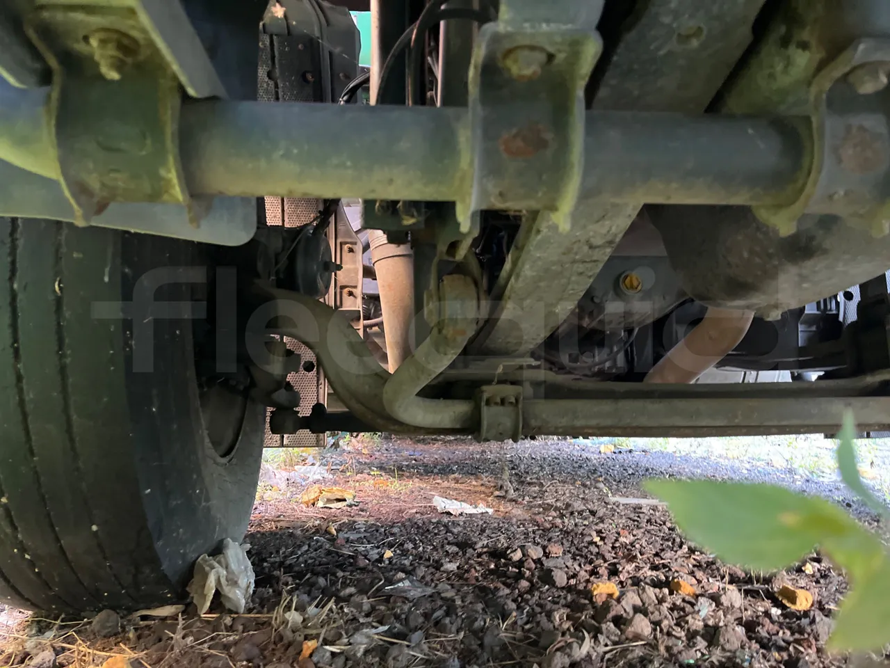 Iveco Magirus A260S/E4 FARID T1SM25 - Euro5 - 228kW - 9.685mt - front axle left side