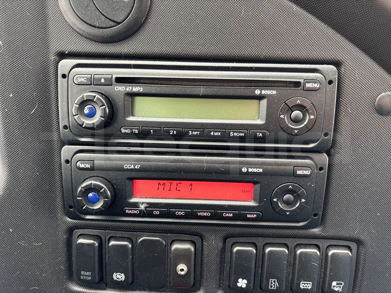 Temsa Safari - Radio