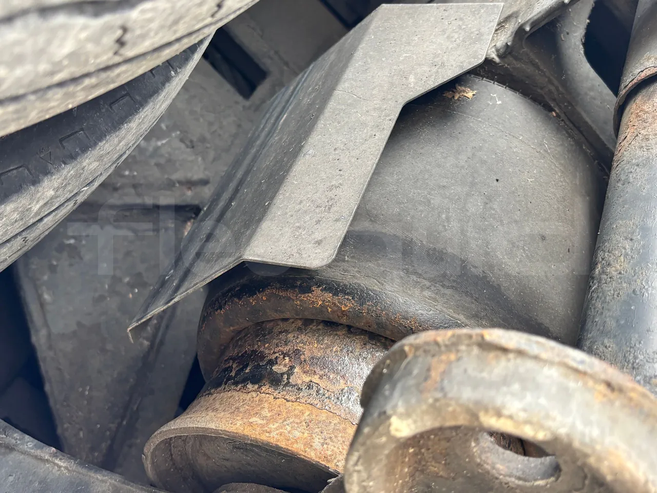 Temsa Safari - Second Axle First Shock Absorbers Right Side