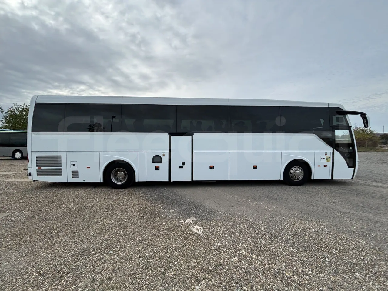 Temsa Safari - Right Side