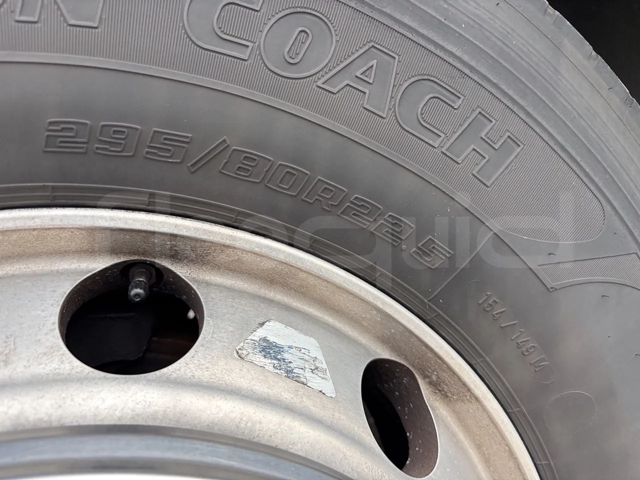 Temsa Safari - First Axle Left Side: Tyre Size