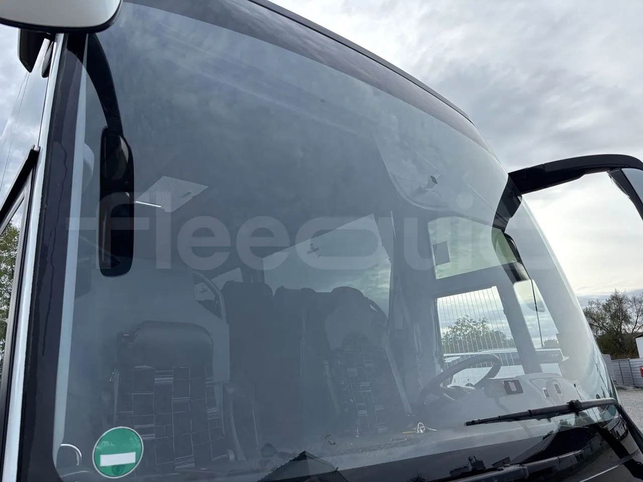 Temsa Safari - Windscreen From Right Side