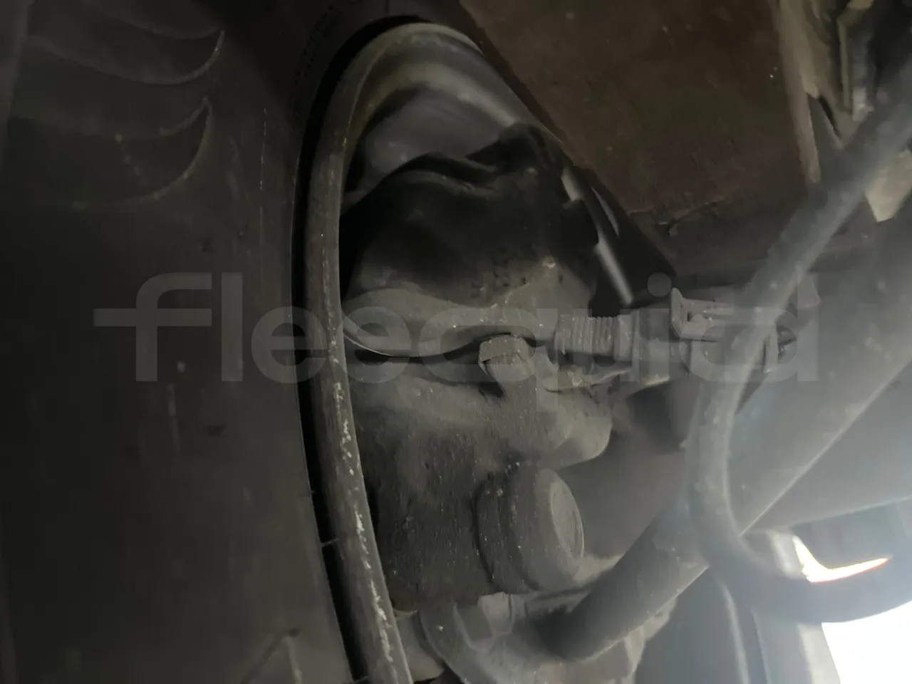 Iveco Daily A50CE4 - Euro 5 - 130 kW - 7.240 mt - axle 2 caliper brakes left