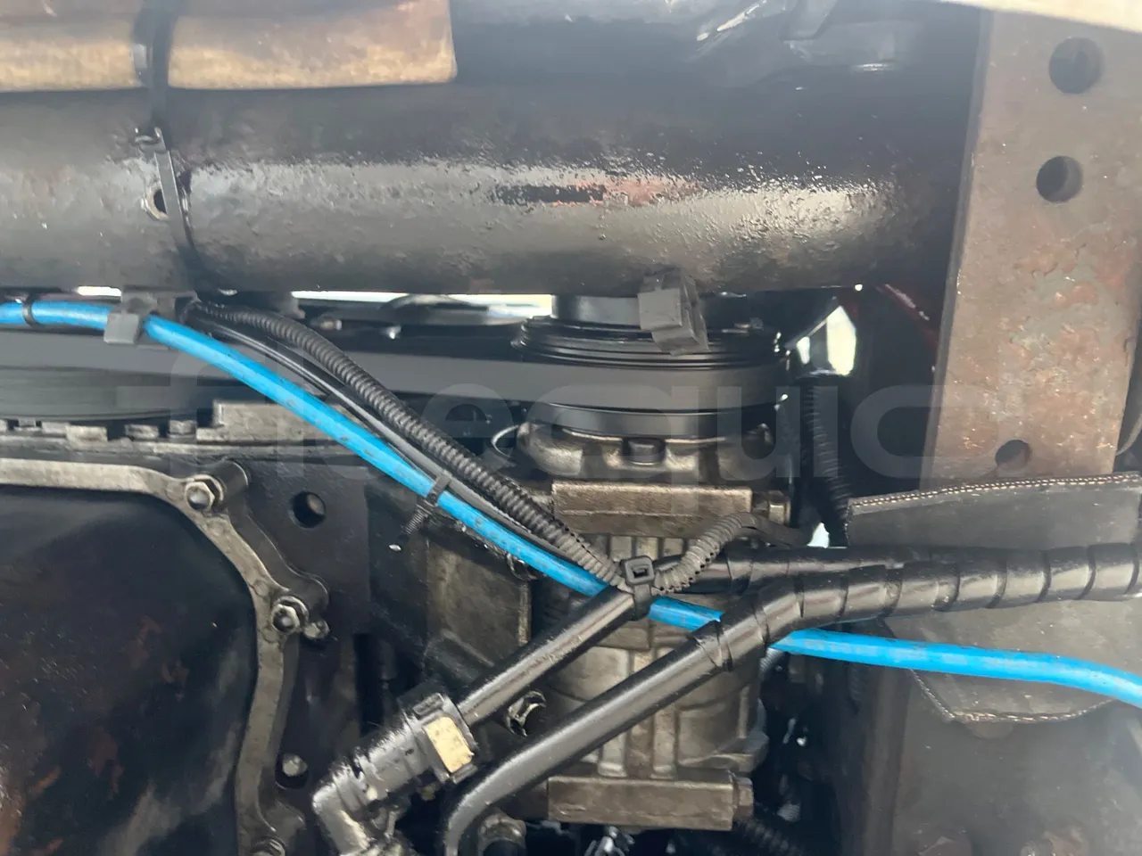 Iveco Daily A50CE4 - Euro 5 - 130 kW - 7.240 mt - air conditioning compressor