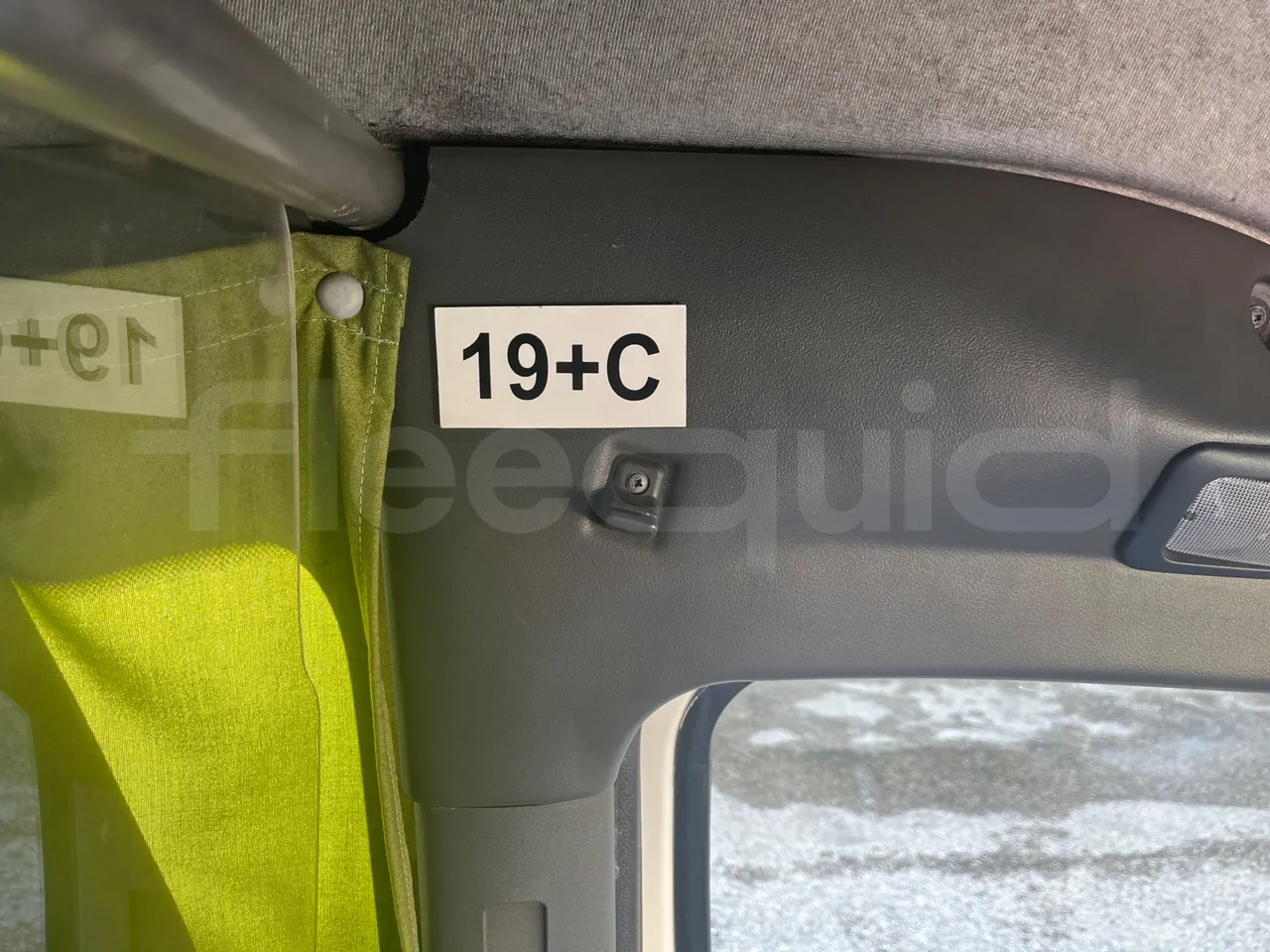 Iveco Daily A50CE4 - Euro 5 - 130 kW - 7.240 mt - seat plate photo