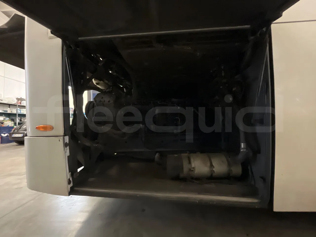 Irizar Scania K400 - EUR5 - 294kW - 12m - engine plate photo