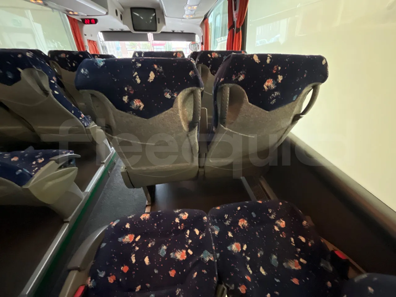 Irizar Scania K400 - EUR5 - 294kW - 12m - mesh detail photo