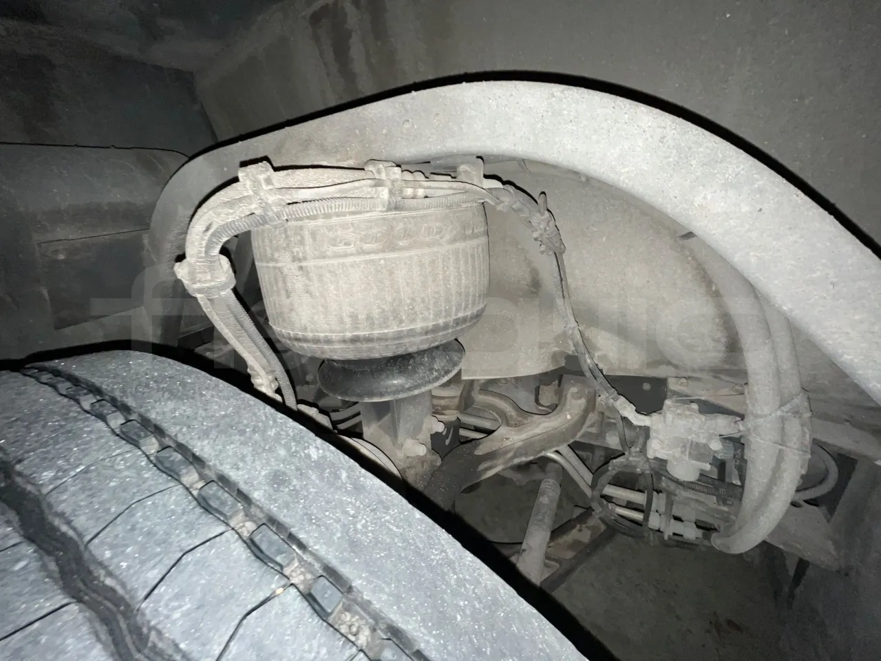 Irizar Scania K400 - EUR5 - 294kW - 12m - front brake calipers left