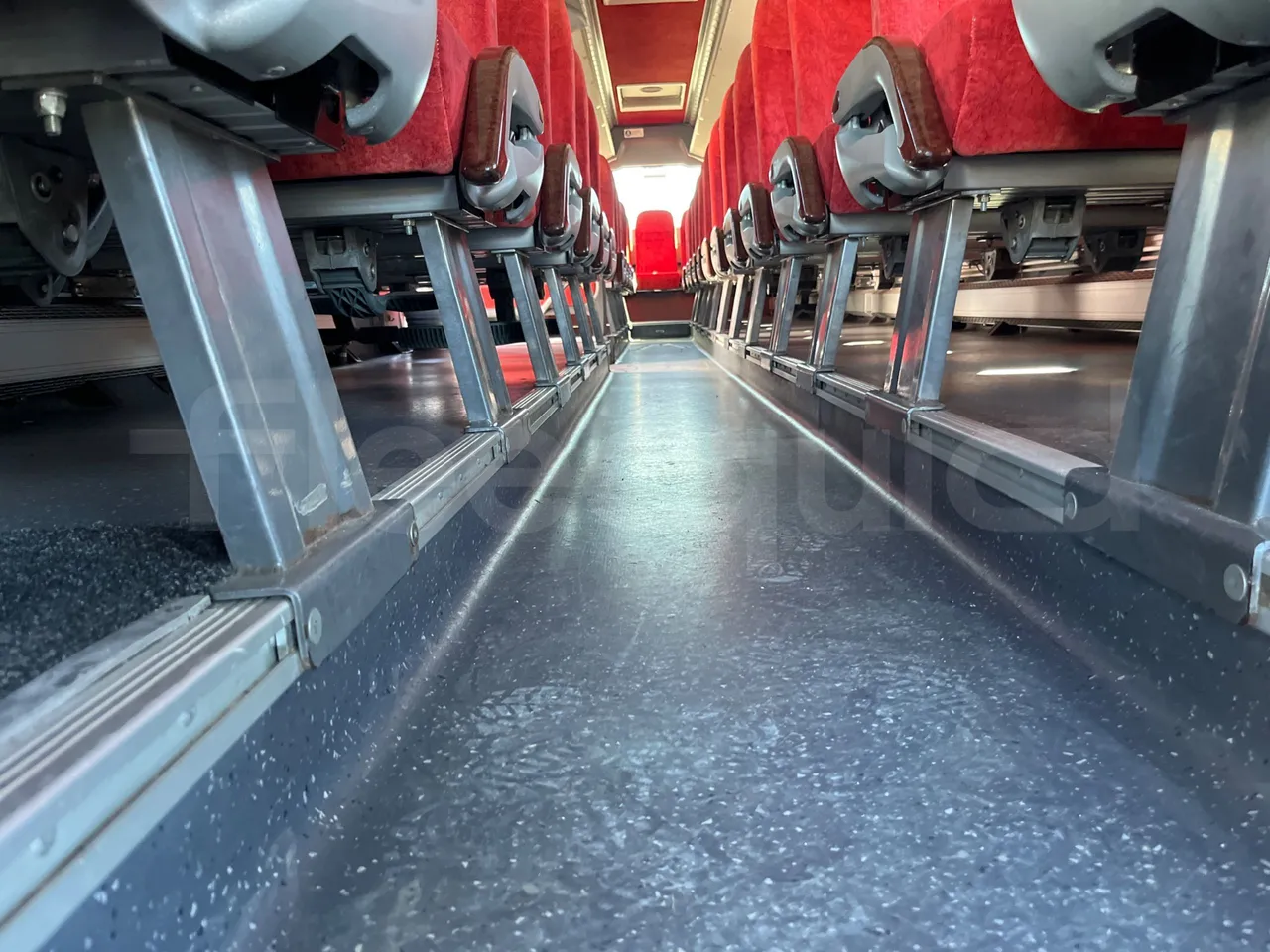 Irisbus 397E.12 LBMA036B-397E.12 - Euro5 - 331kW - 12.410mt - seat brackets photo