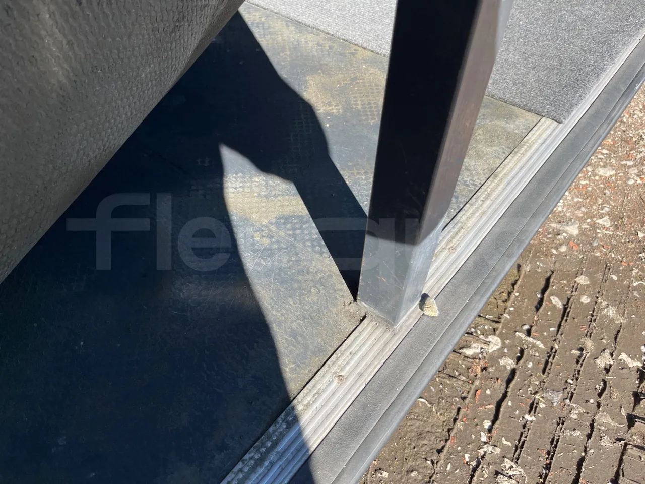 Irisbus 397E.12 LBMA036B-397E.12 - Euro5 - 331kW - 12.410mt - under carpet photo