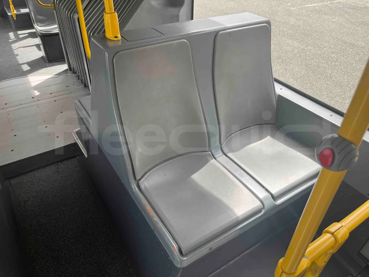 Mercedes-Benz Citaro G 0530 - Euro5 - 260kW - 17.940mt - mesh detail photo