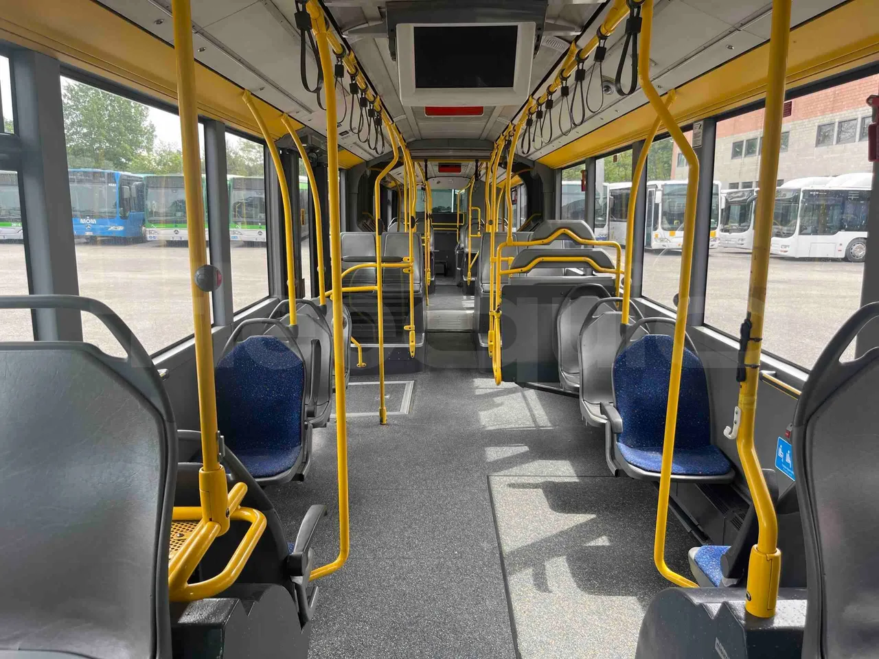 Mercedes-Benz Citaro G 0530 - Euro5 - 260kW - 17.940mt - handrails photo