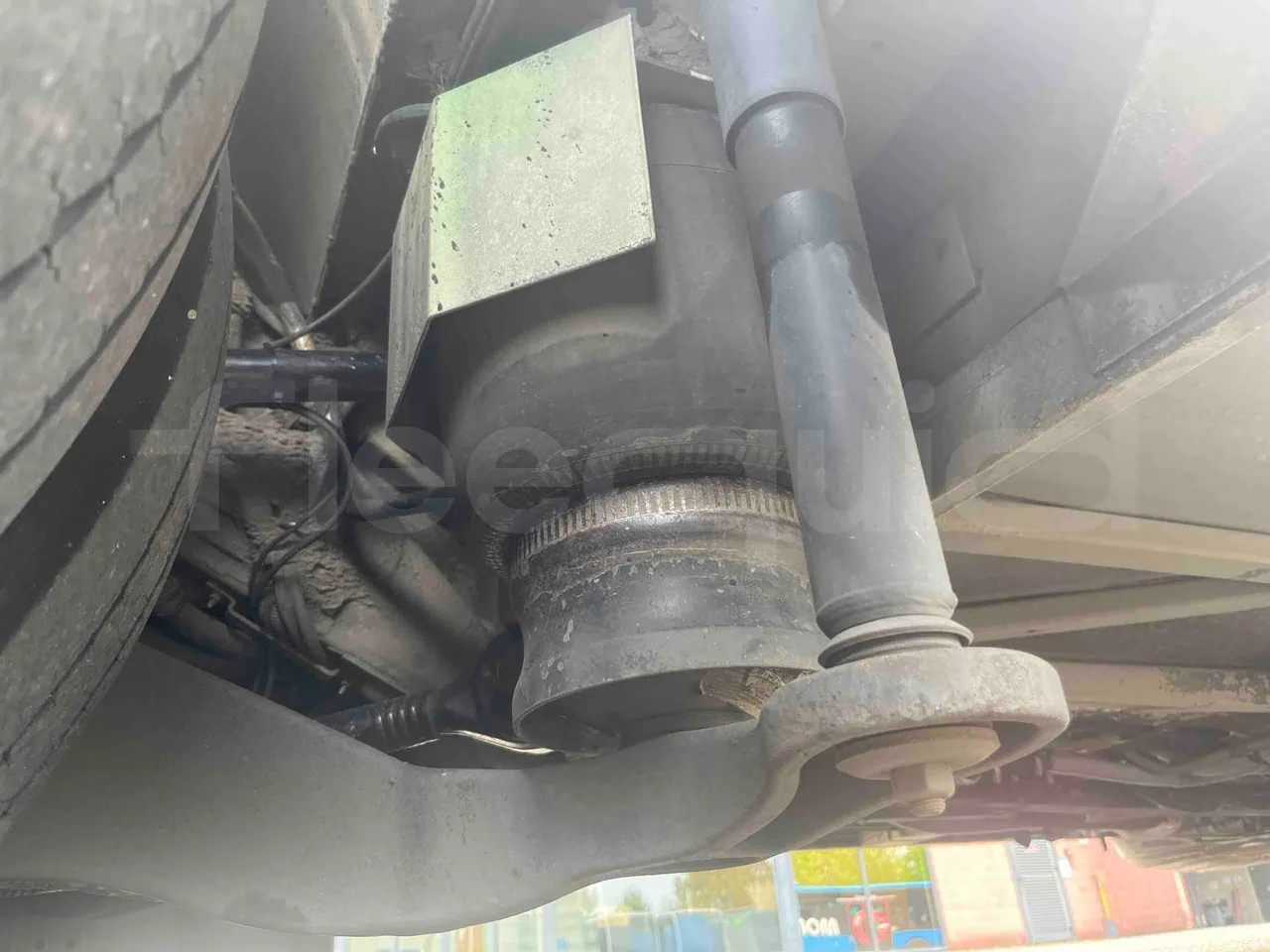 Mercedes-Benz Citaro G 0530 - Euro5 - 260kW - 17.940mt - axel 3 shock absorbers 2 right