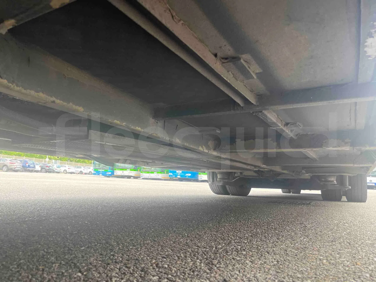 Mercedes-Benz Citaro G 0530 - Euro5 - 260kW - 17.940mt - central undercarriage photo