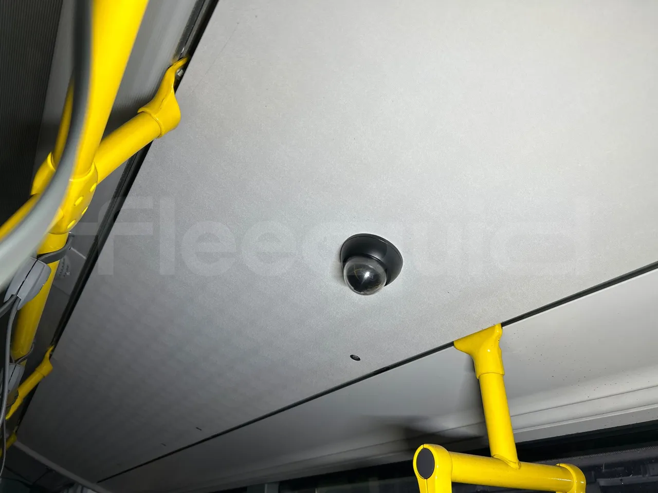 Mercedes-Benz Citaro O 530 LE - Euro5 - 220kW - 13.057mt - camera accessories photo